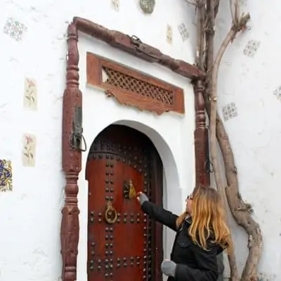 Portoni decorati a Rabat