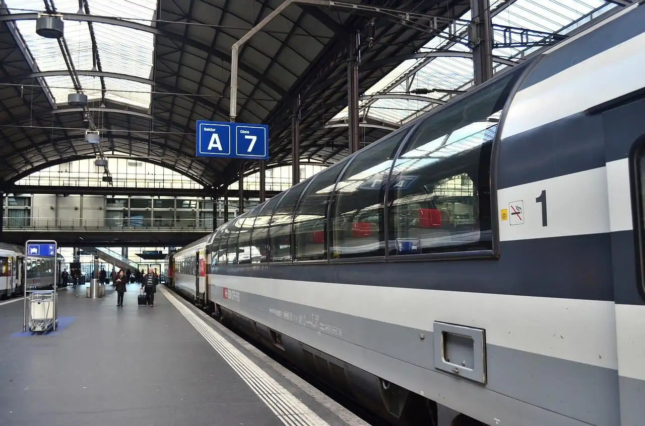 Come prenotare il treno sul sito spagnolo RENFE Come prenotare il treno sul sito spagnolo RENFE e restare sani di mente
