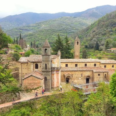 PASQUA A IMPERIA: TRA TRADIZIONI CENTENARIE