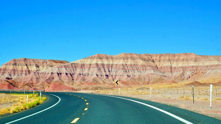 on the road usa tra grand canyon e tra monument valley