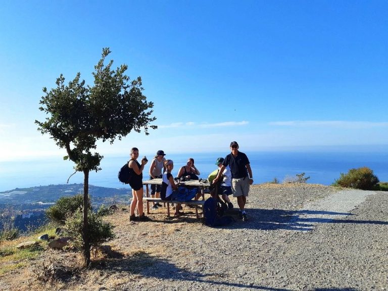 CAMMINATE-IN-LIGURIA-VISTA-MARE-DA-CASTELLARO-A-LINGUEGLIETTA