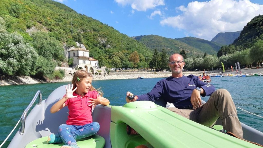 villetta barrea cosa vedere Parchi di Abruzzo itinerario lago di Scanno