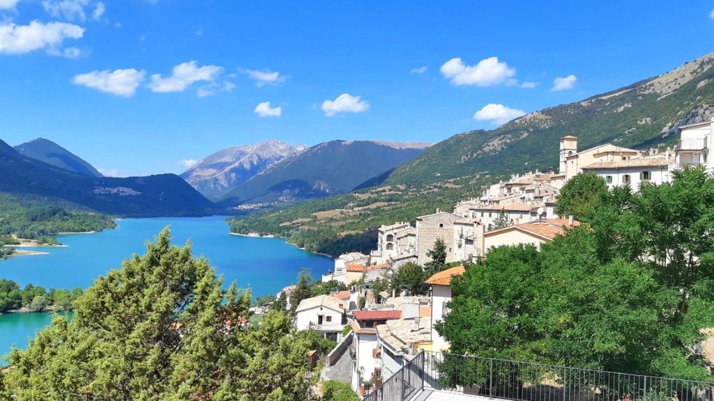 villetta barrea cosa vedere Villetta Barrea cosa vedere dove dormire panorama