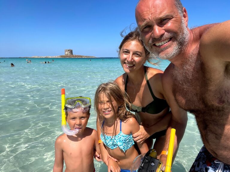 Spiaggia della Pelosa a Stintino come prenotare e consigli utili